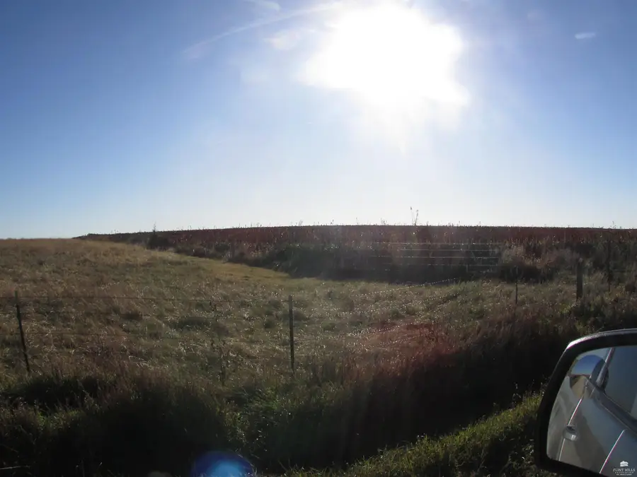 851 S 2700 Road, White City, KS 66872 - Image #3