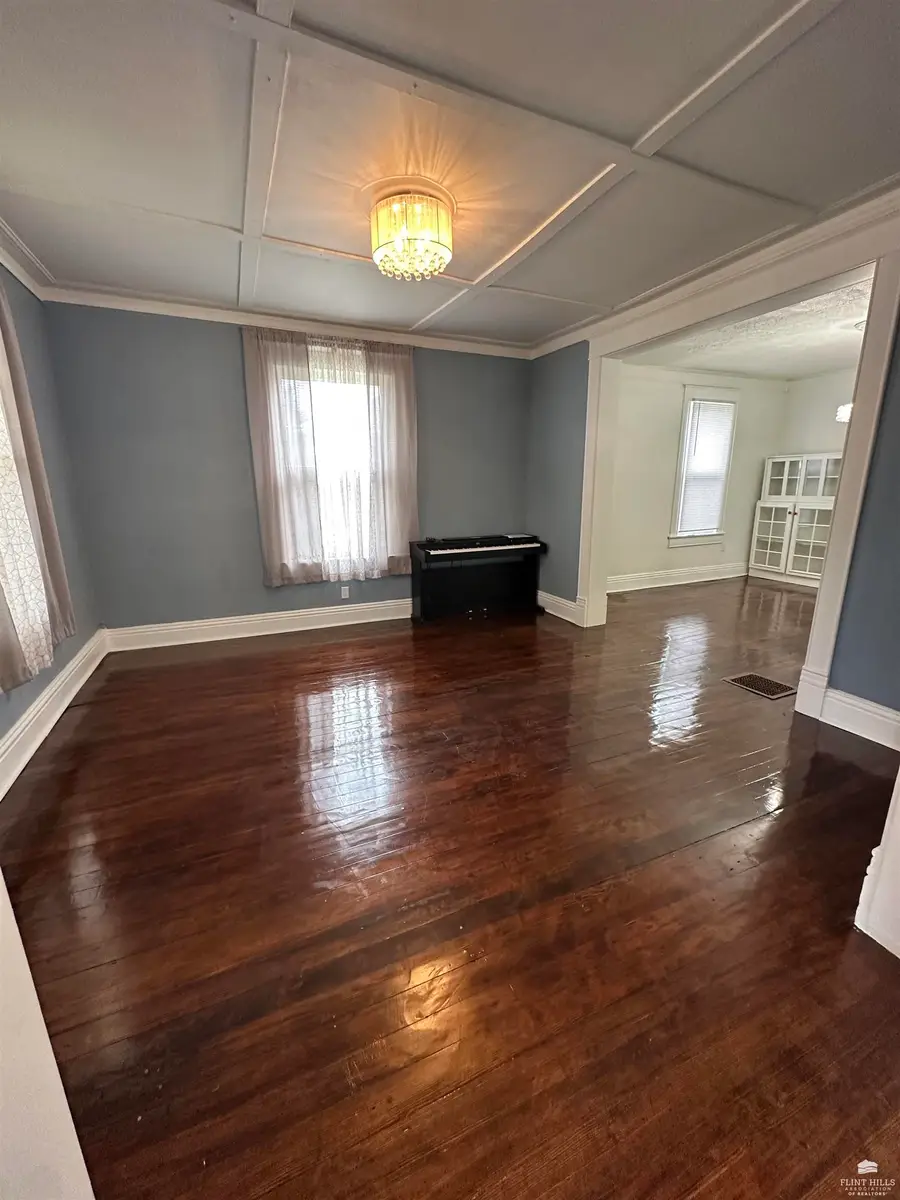 509 W 8th Street, Junction City, KS 66441 - Image #3