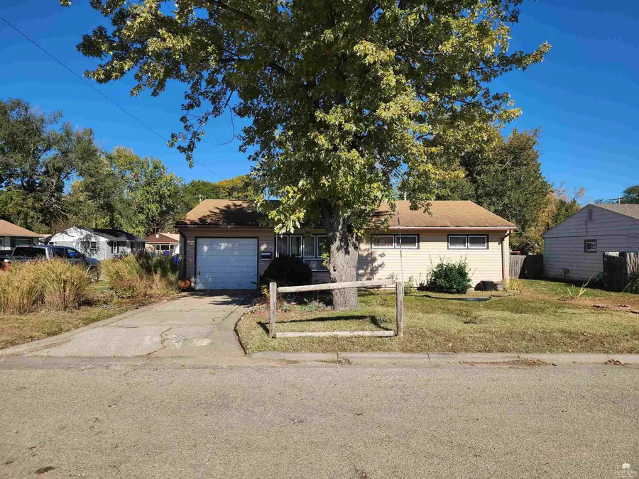 1232 W 11 Street, Junction City, KS 66441 - Image #2