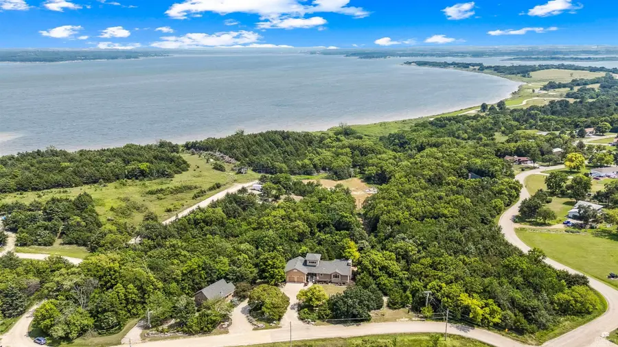 7207 Laurel Canyon Road, Junction City, KS 66441 - Image #3