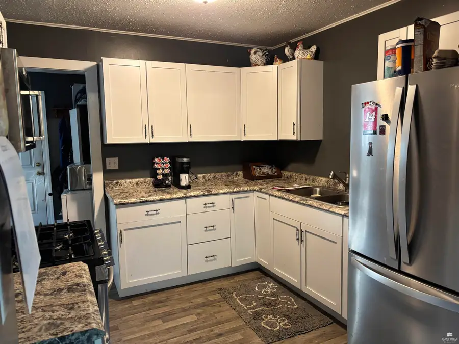 309 N Poplar, Solomon, KS 67480 - Image #3