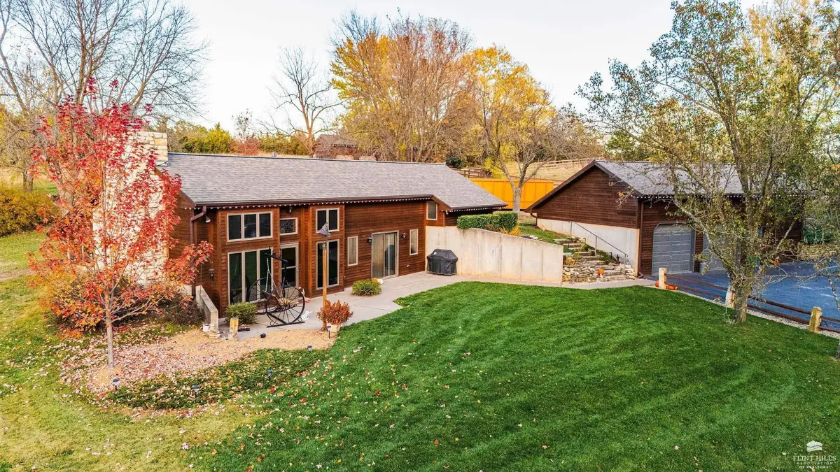 16755 Say Road, Wamego, KS 66547 - Image #1