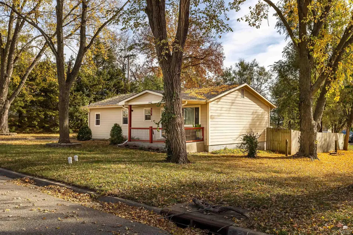 1307 3rd St Street, Wamego, KS 66547 - Image #1