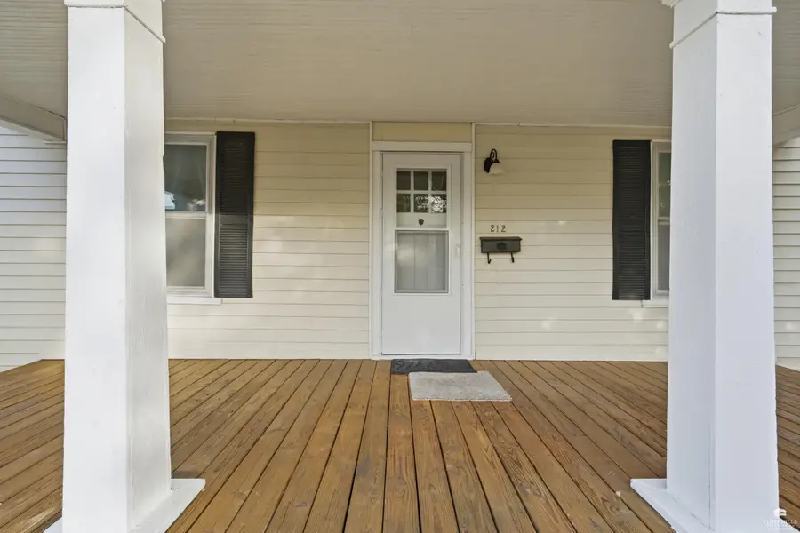 212 Ash Street, Wamego, KS 66547 - Image #2