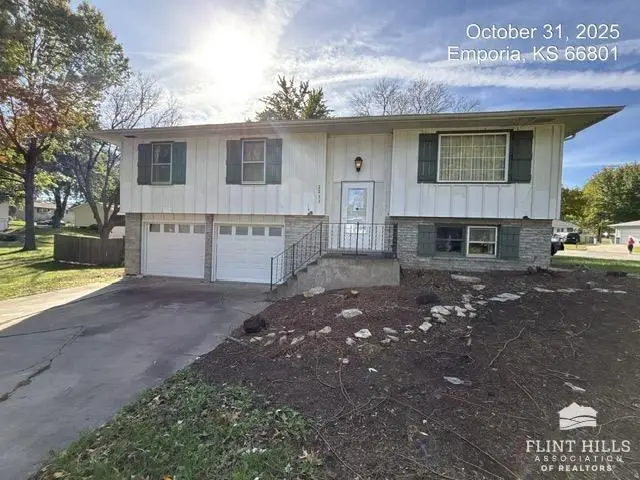 2211 W 21st Avenue, Emporia, KS 66801 - Image #1