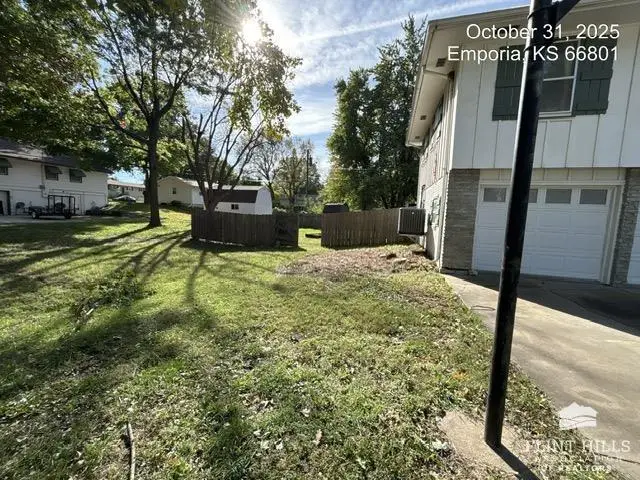 2211 W 21st Avenue, Emporia, KS 66801 - Image #3