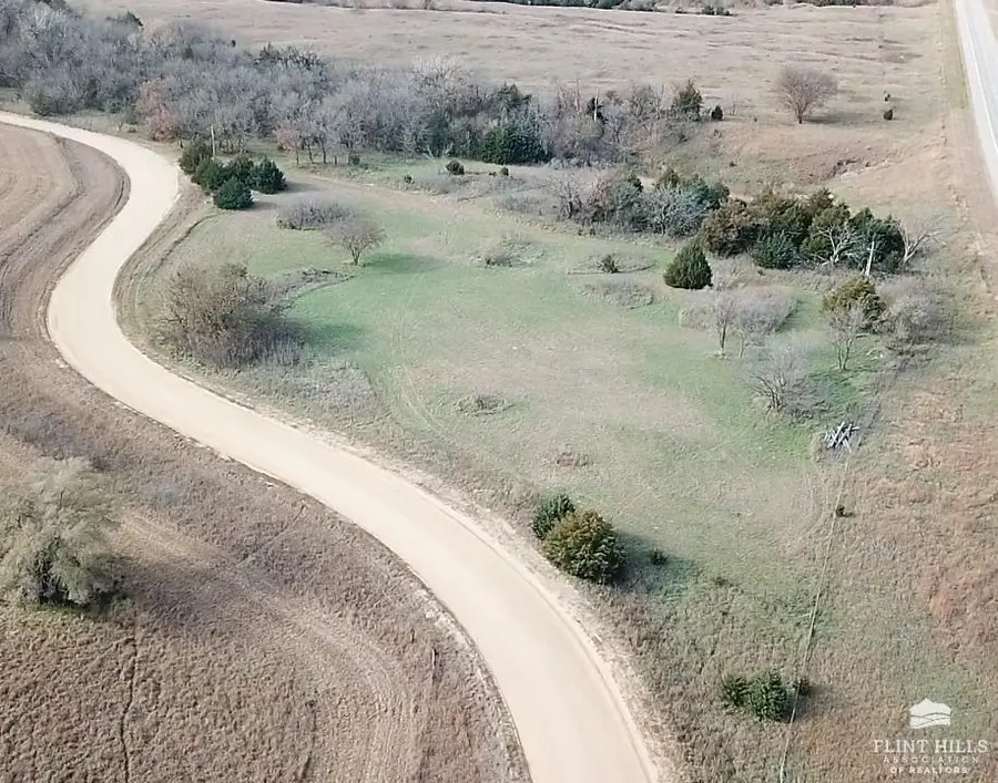 2100 Eden Road, Abilene, KS 67410 - Image #2