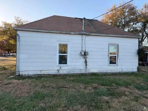 508 W 5th Street, Junction City, KS 66441