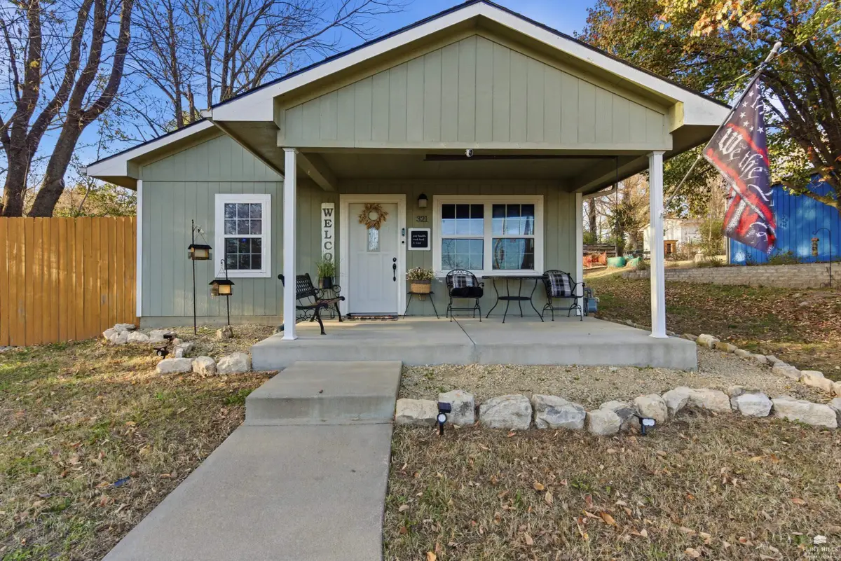 321 15th Street, Ogden, KS 66517 - Image #1