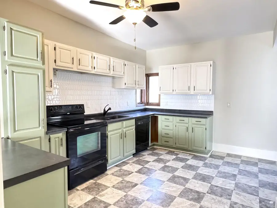 912 7th Street, Clay Center, KS 67432 - Image #3