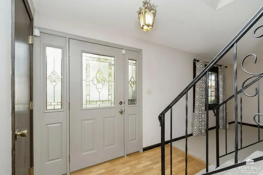 320 Twykingham Place, Manhattan, KS 66503 - Image #3