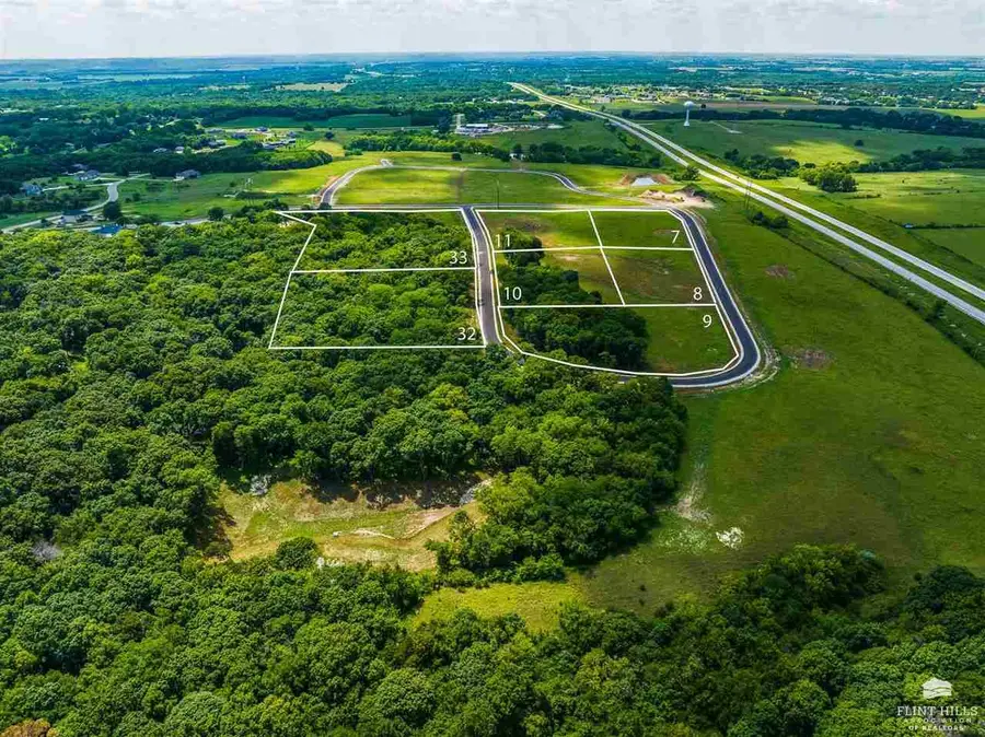 14578 Wildwood Circle, Wamego, KS 66547 - Image #2