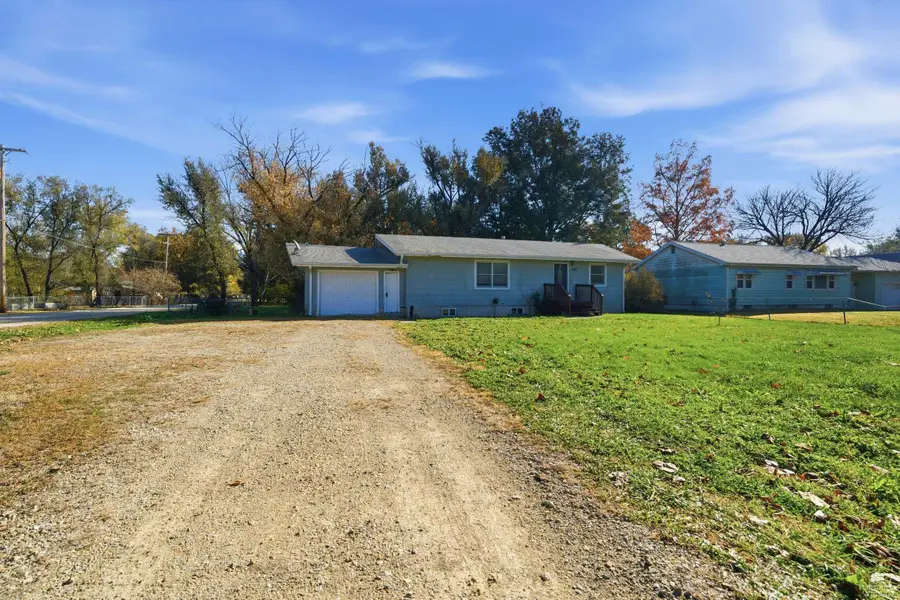 3527 Dempsey Road, Manhattan, KS 66502 - Image #3