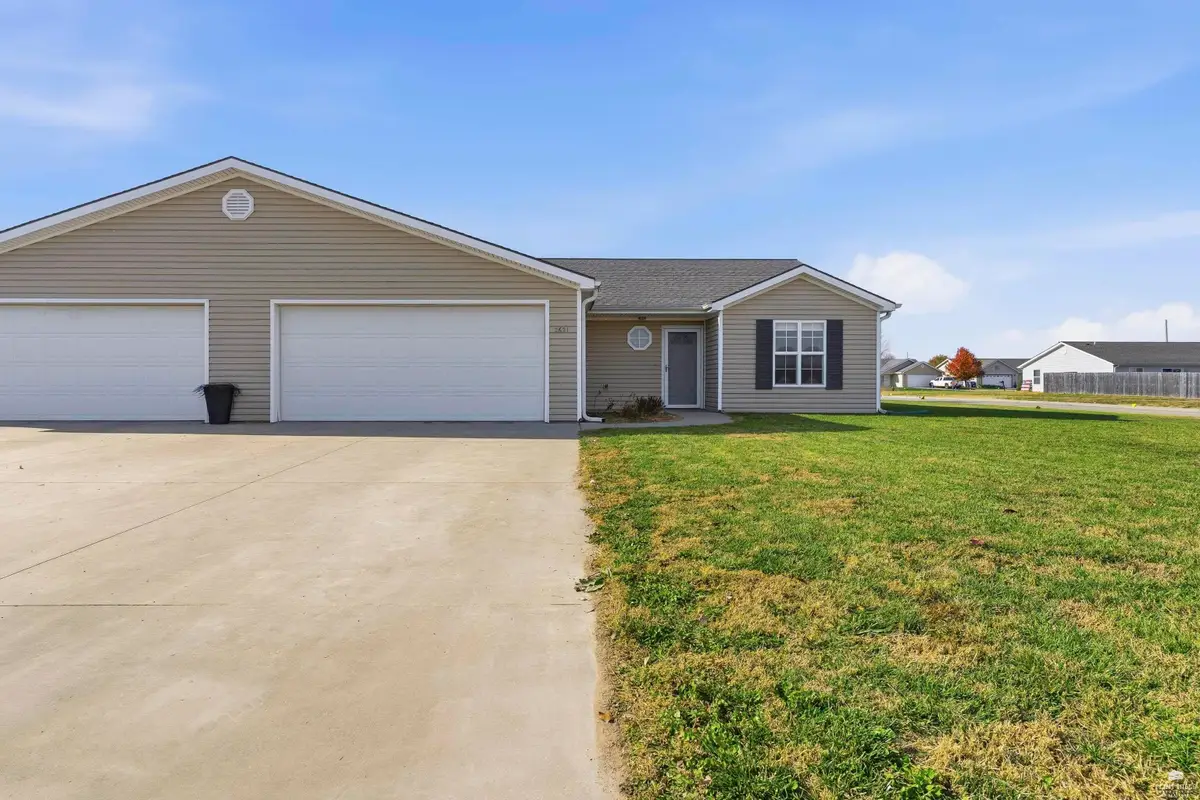 2621 S Brookglen Circle, Manhattan, KS 66502 - Image #1