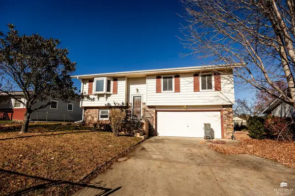 1816 W 17th Street, Junction City, KS 66441