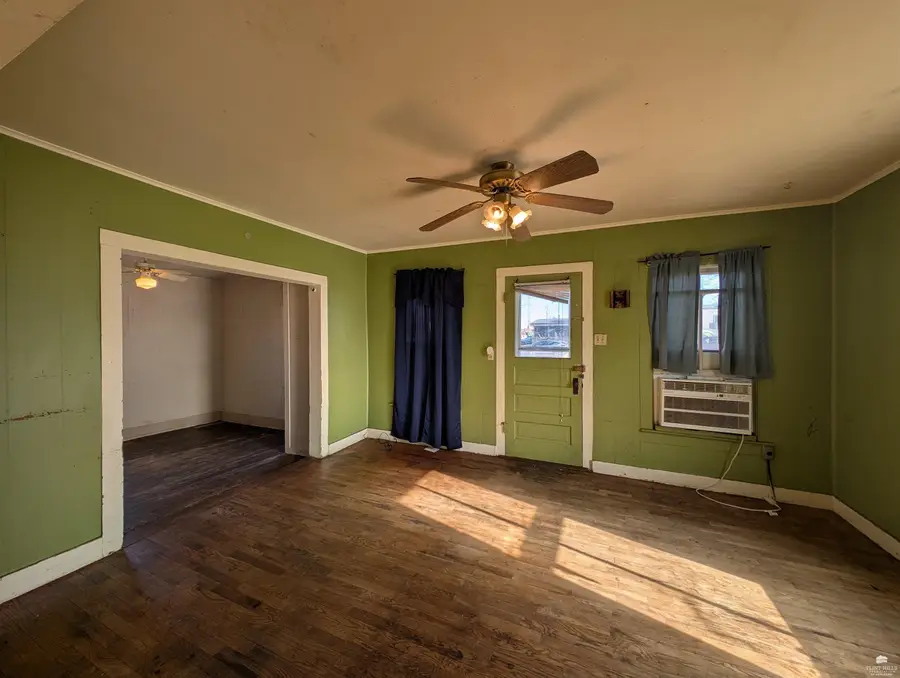 403 Elm Street, Wamego, KS 66547 - Image #3