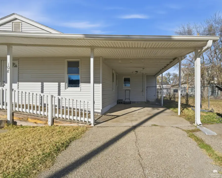 108 W Spruce Street, Junction City, KS 66441 - Image #2