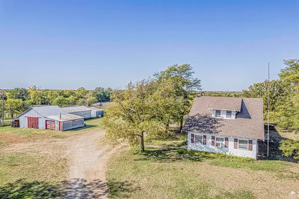 1637 Jeep Road, Abilene, KS 67410
