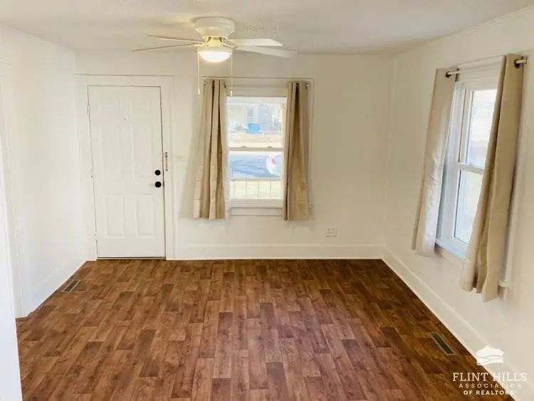 1115 N Jefferson Street, Junction City, KS 66441 - Image #2