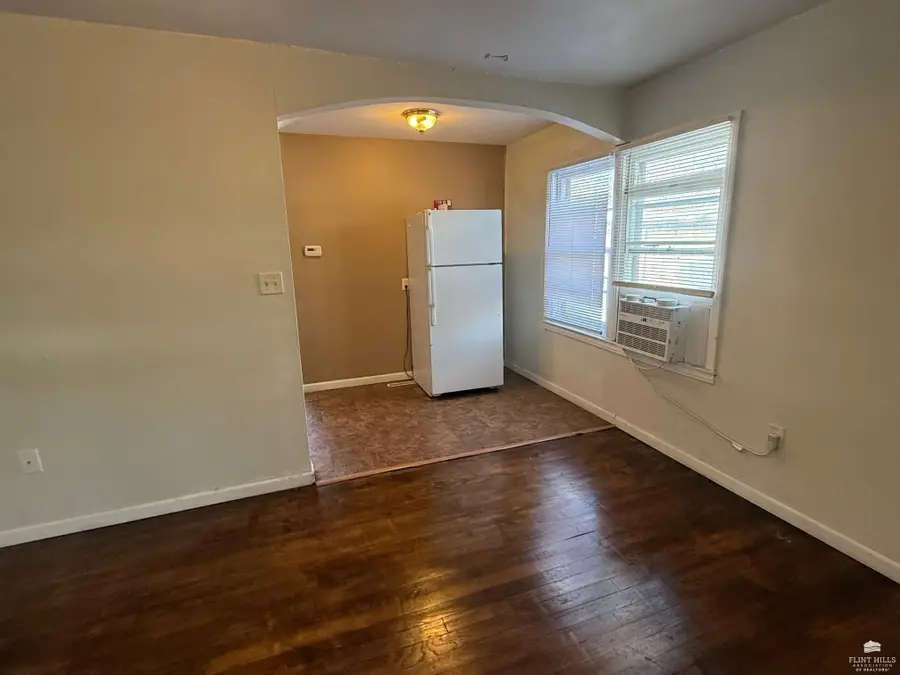 2129 Blaker Drive, Manhattan, KS 66502 - Image #3