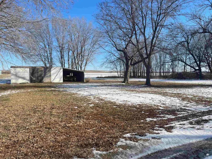 1204 21st Road, Clay Center, KS 67432 - Image #2