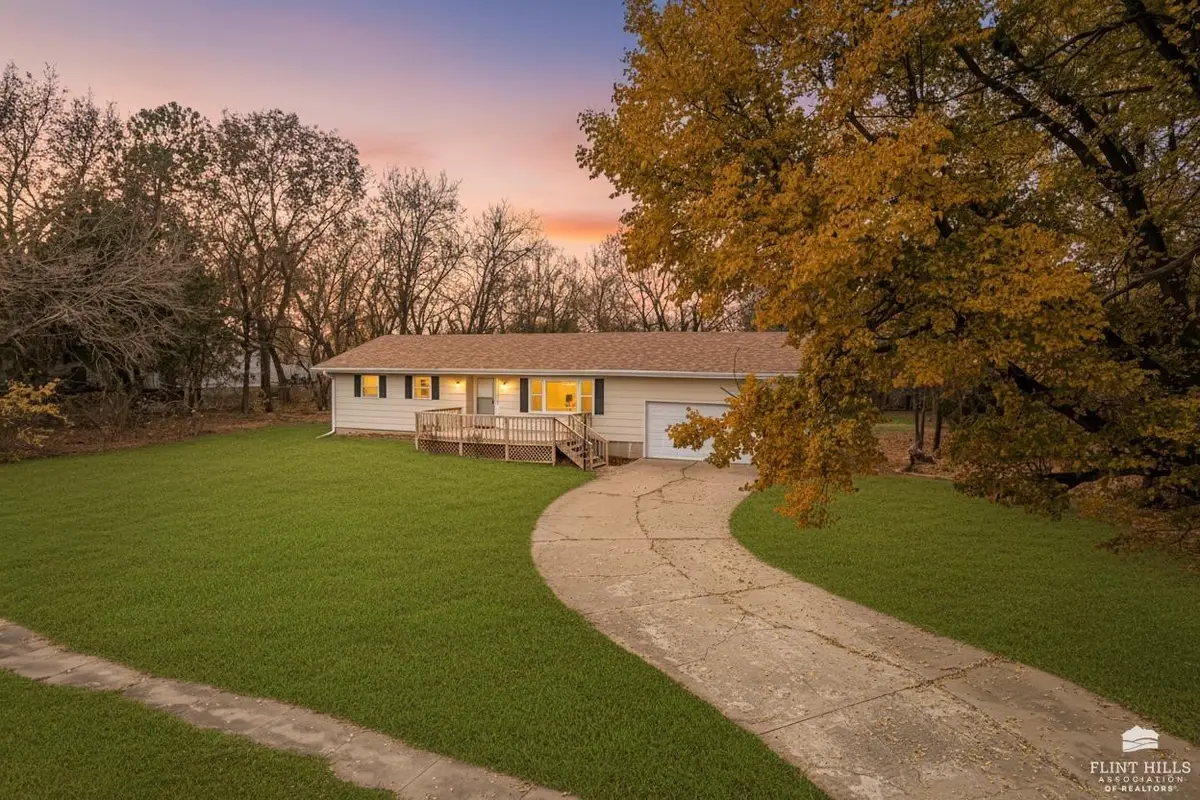 221 S Bridge Street, Enterprise, KS 67441 - Image #1