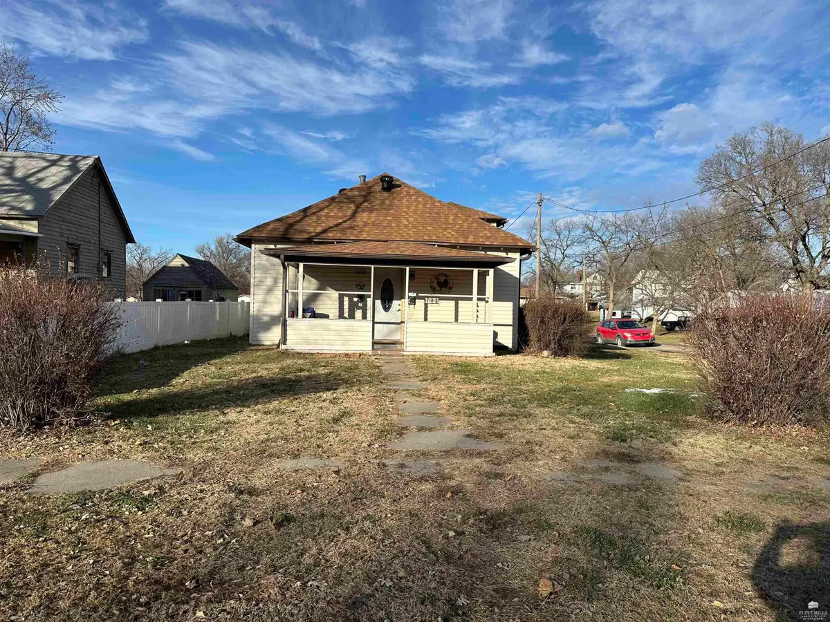 713 20th Street, Belleville, KS 66935 - Image #1