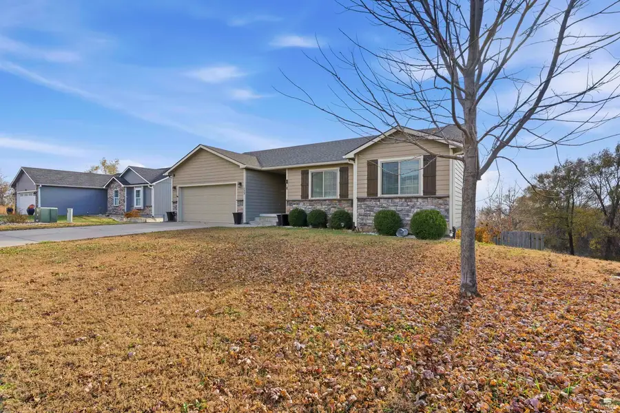 123 Prairie Meadow Road, Saint George, KS 66535 - Image #2