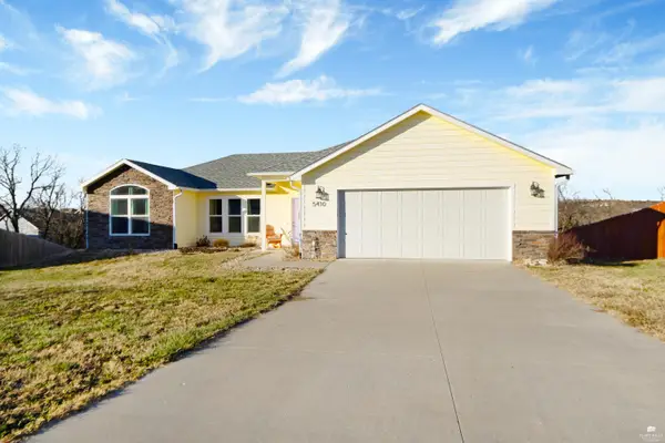 5410 Holden Court, Manhattan, KS 66502
