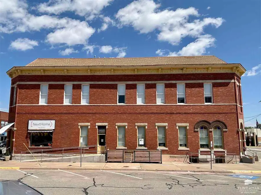 115 NW 3rd Street, Abilene, KS 67410 - Image #2