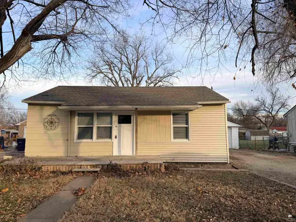 2012 Hayes Drive, Manhattan, KS 66502