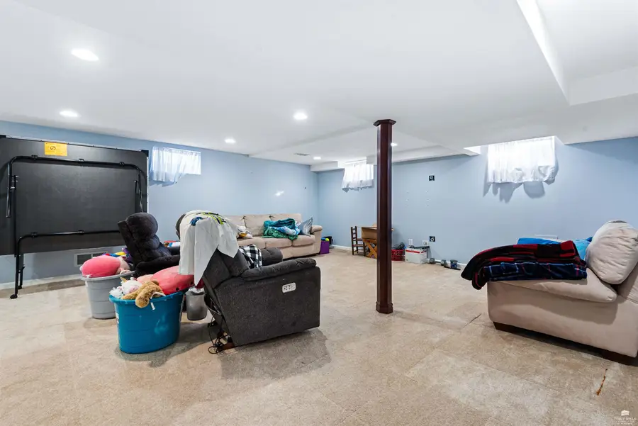 2408 Buena Vista, Manhattan, KS 66502 - Image #3