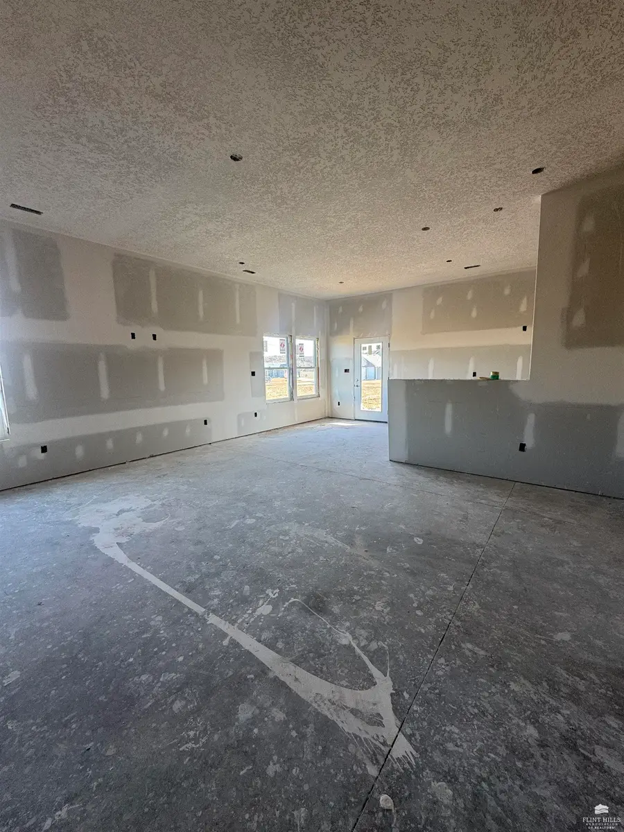 113 Cedar Court, Alma, KS 66401 - Image #2