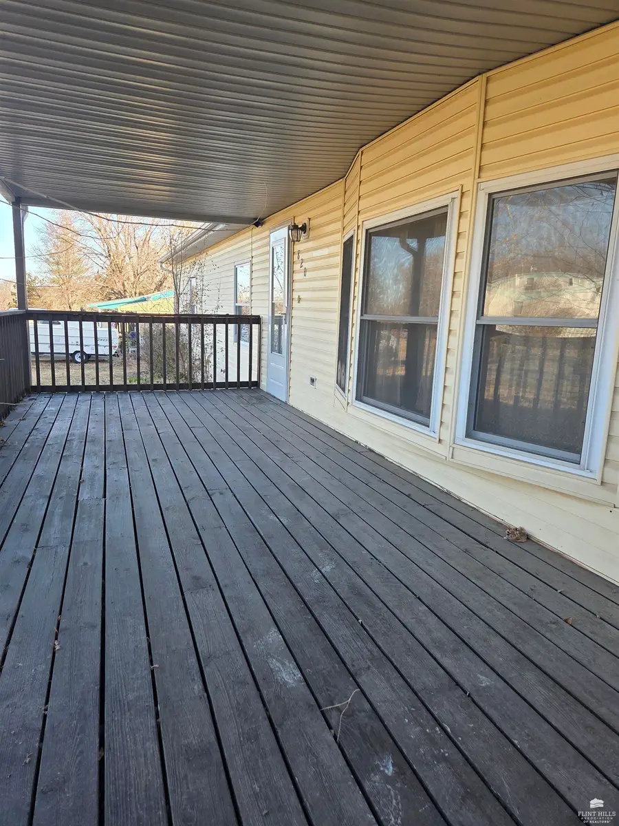 820 Robert Street, Junction City, KS 66441 - Image #2