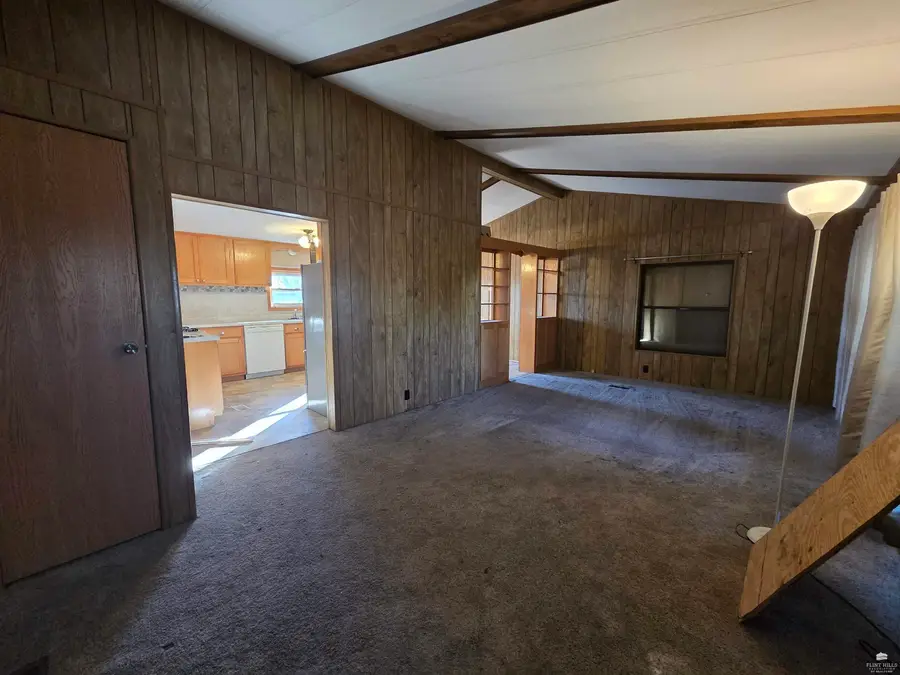 820 Robert Street, Junction City, KS 66441 - Image #3