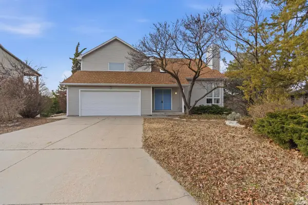 2020 Rockhill Circle, Manhattan, KS 66502