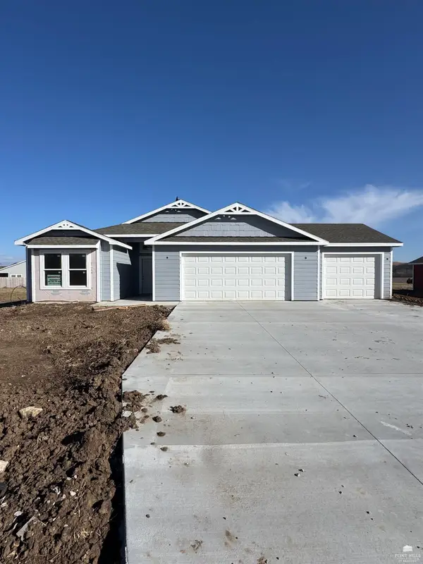 111 Cedar Court, Alma, KS 66401