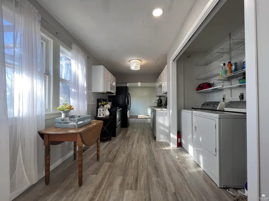 1226 NW 4th Street, Abilene, KS 67410 - Image #2