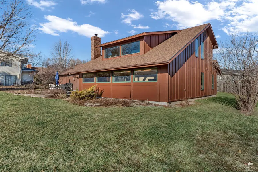 3502 Stonehenge Court, Manhattan, KS 66503 - Image #2