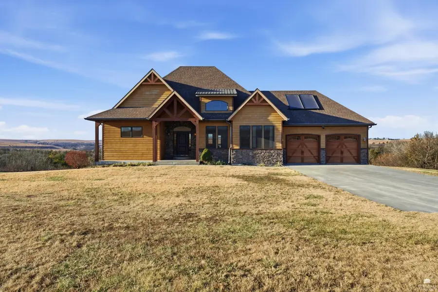 2545 Vinson Drive, Manhattan, KS 66502 - Image #2