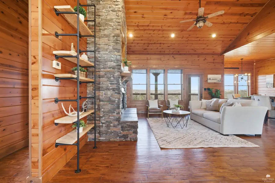 2545 Vinson Drive, Manhattan, KS 66502 - Image #3