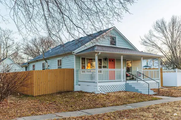 607 W Alma Street, St. Marys, KS 66536