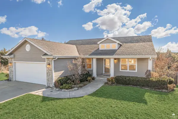 1929 Katie Rose Trail, Junction City, KS 66441