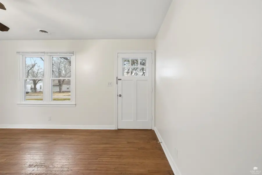 1312 N Eisenhower Drive, Junction City, KS 66441 - Image #3