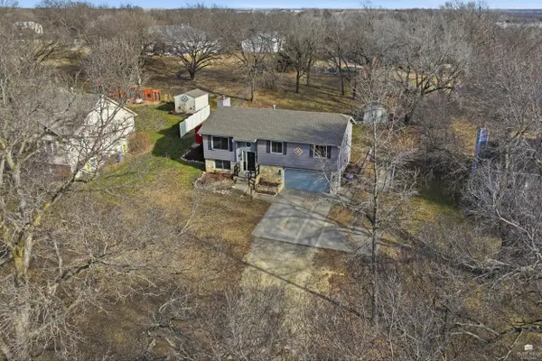 832 Nicholson Road, Chapman, KS 67431