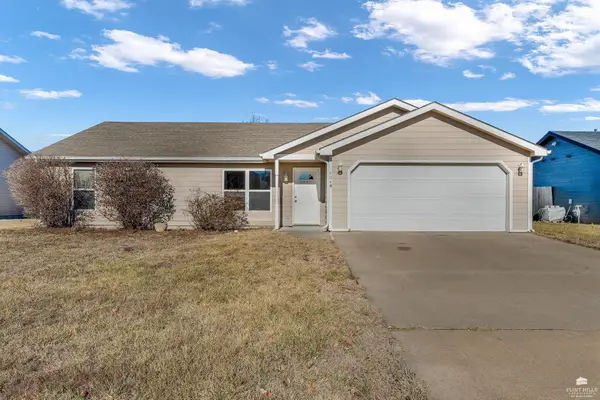 404 Walters Drive, Manhattan, KS 66502
