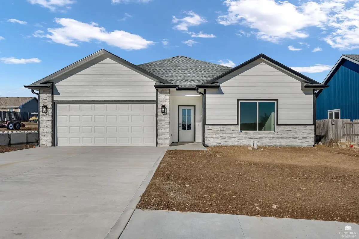 2514 Karen Lane, Junction City, KS 66441 - Image #1