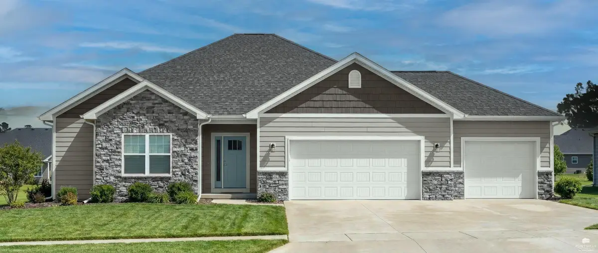 4842 Jackie's Way, Manhattan, KS 66502 - Image #1