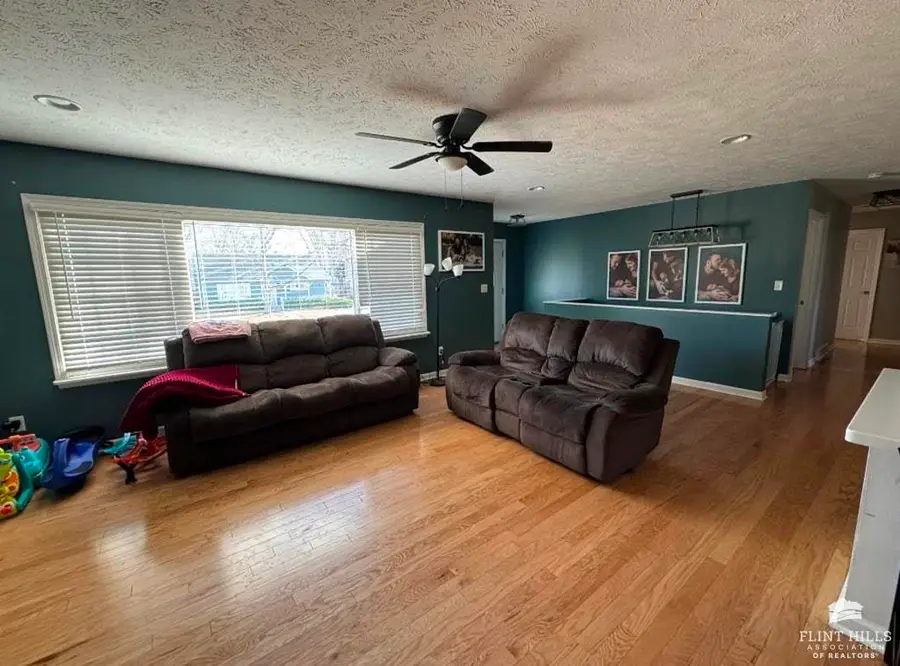 1112 N Campbell, Abilene, KS 67410 - #2