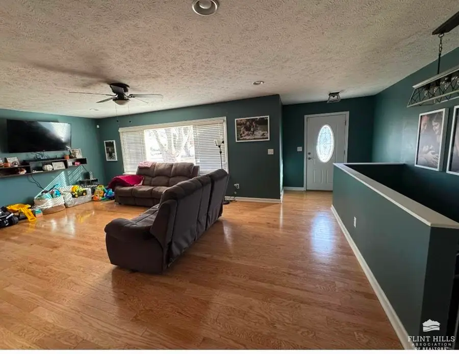 1112 N Campbell, Abilene, KS 67410 - #3